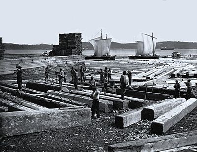 Aboutement de bois equarri Quebec 1872.jpg