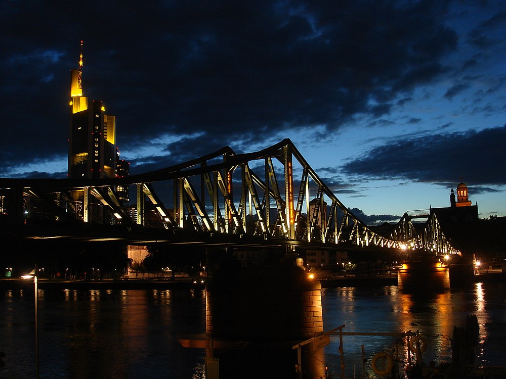Eiserner Steg Frankfurt Bei Nacht