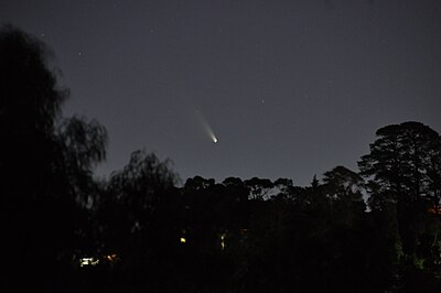 Comet C-2011 L4 PANSTARRS over Upper Ferntree Gully, VIC, Australia (8523045883).jpg